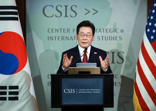 [SUMMIT] Lee pledges higher defense spending, signals future-oriented alliance